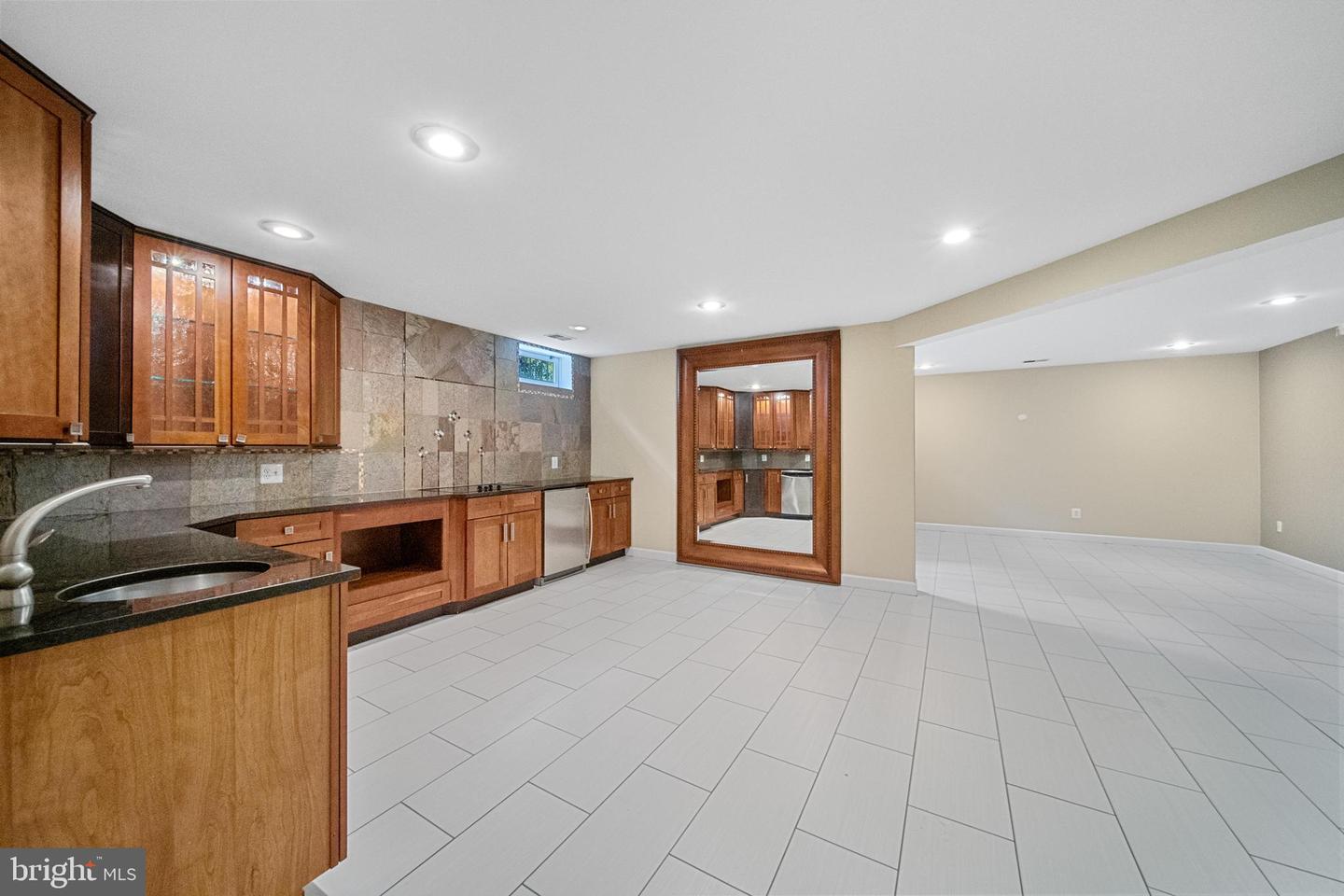 2054 MADRILLON RD, VIENNA, Virginia 22182, 4 Bedrooms Bedrooms, ,4 BathroomsBathrooms,Residential,For sale,2054 MADRILLON RD,VAFX2240190 MLS # VAFX2240190