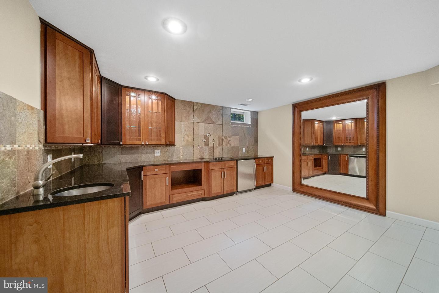 2054 MADRILLON RD, VIENNA, Virginia 22182, 4 Bedrooms Bedrooms, ,4 BathroomsBathrooms,Residential,For sale,2054 MADRILLON RD,VAFX2240190 MLS # VAFX2240190