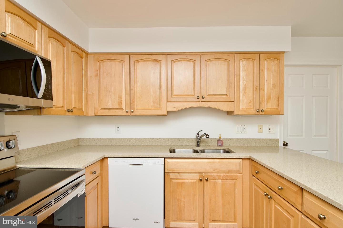 9200 SHOTGUN CT, SPRINGFIELD, Virginia 22153, 4 Bedrooms Bedrooms, ,2 BathroomsBathrooms,Residential,For sale,9200 SHOTGUN CT,VAFX2240306 MLS # VAFX2240306