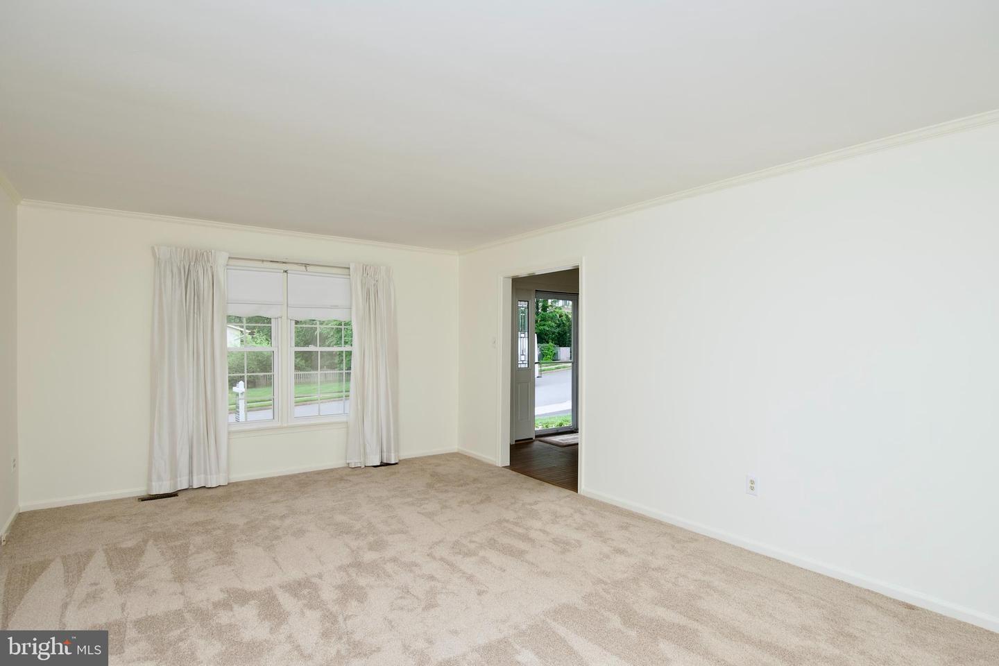9200 SHOTGUN CT, SPRINGFIELD, Virginia 22153, 4 Bedrooms Bedrooms, ,2 BathroomsBathrooms,Residential,For sale,9200 SHOTGUN CT,VAFX2240306 MLS # VAFX2240306