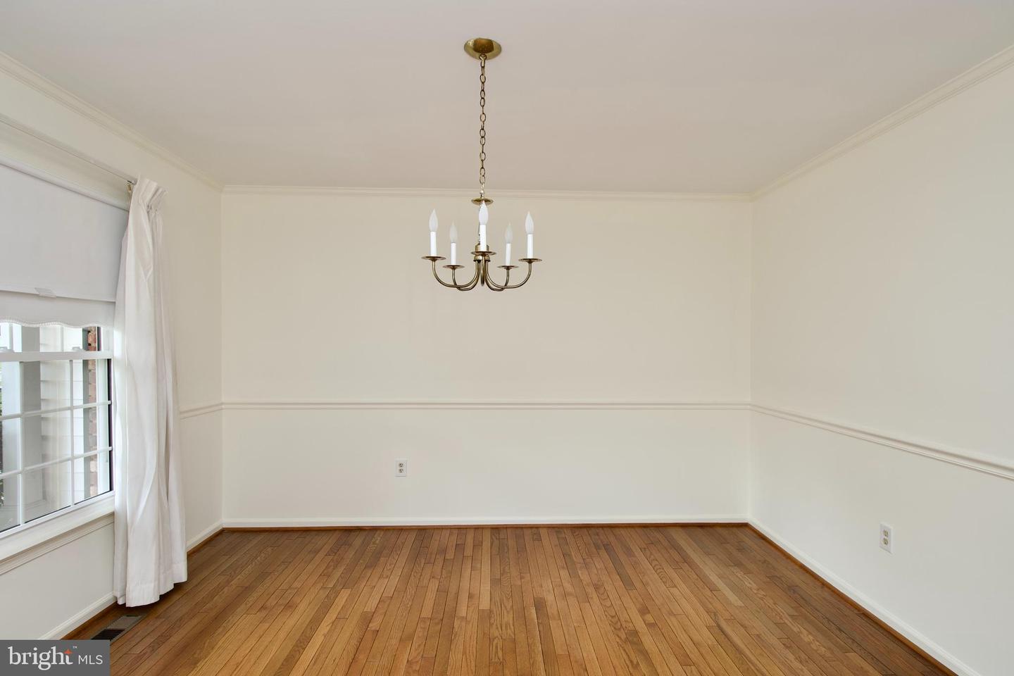 9200 SHOTGUN CT, SPRINGFIELD, Virginia 22153, 4 Bedrooms Bedrooms, ,2 BathroomsBathrooms,Residential,For sale,9200 SHOTGUN CT,VAFX2240306 MLS # VAFX2240306