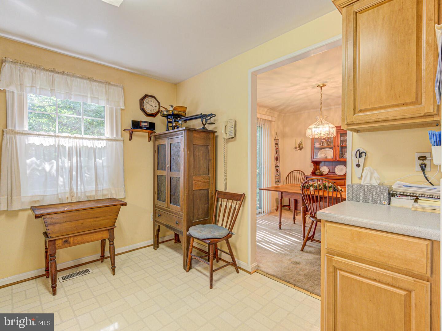 1551 POWELLS TAVERN PL, HERNDON, Virginia 20170, 3 Bedrooms Bedrooms, ,1 BathroomBathrooms,Residential,For sale,1551 POWELLS TAVERN PL,VAFX2240342 MLS # VAFX2240342