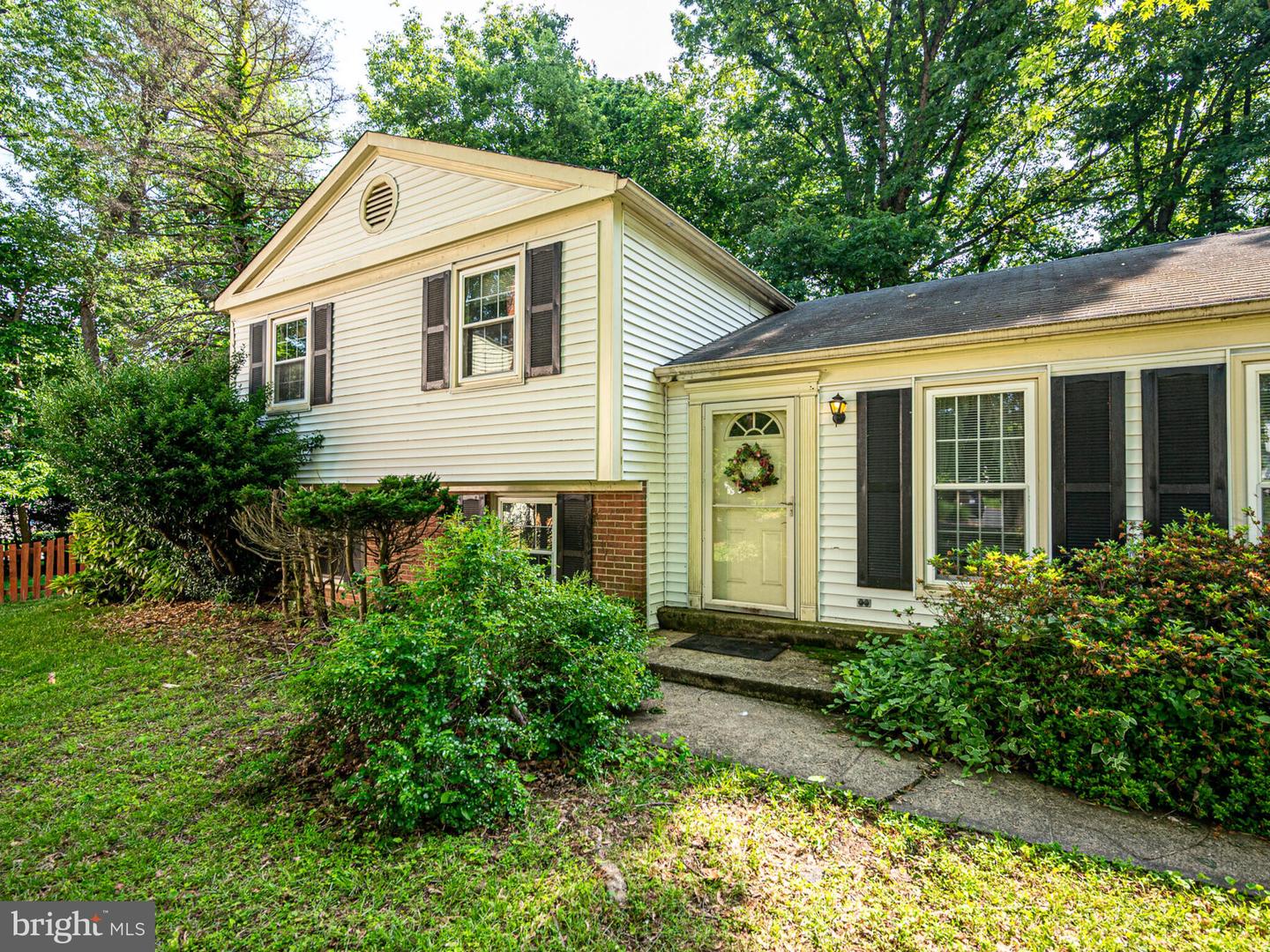 1551 POWELLS TAVERN PL, HERNDON, Virginia 20170, 3 Bedrooms Bedrooms, ,1 BathroomBathrooms,Residential,For sale,1551 POWELLS TAVERN PL,VAFX2240342 MLS # VAFX2240342