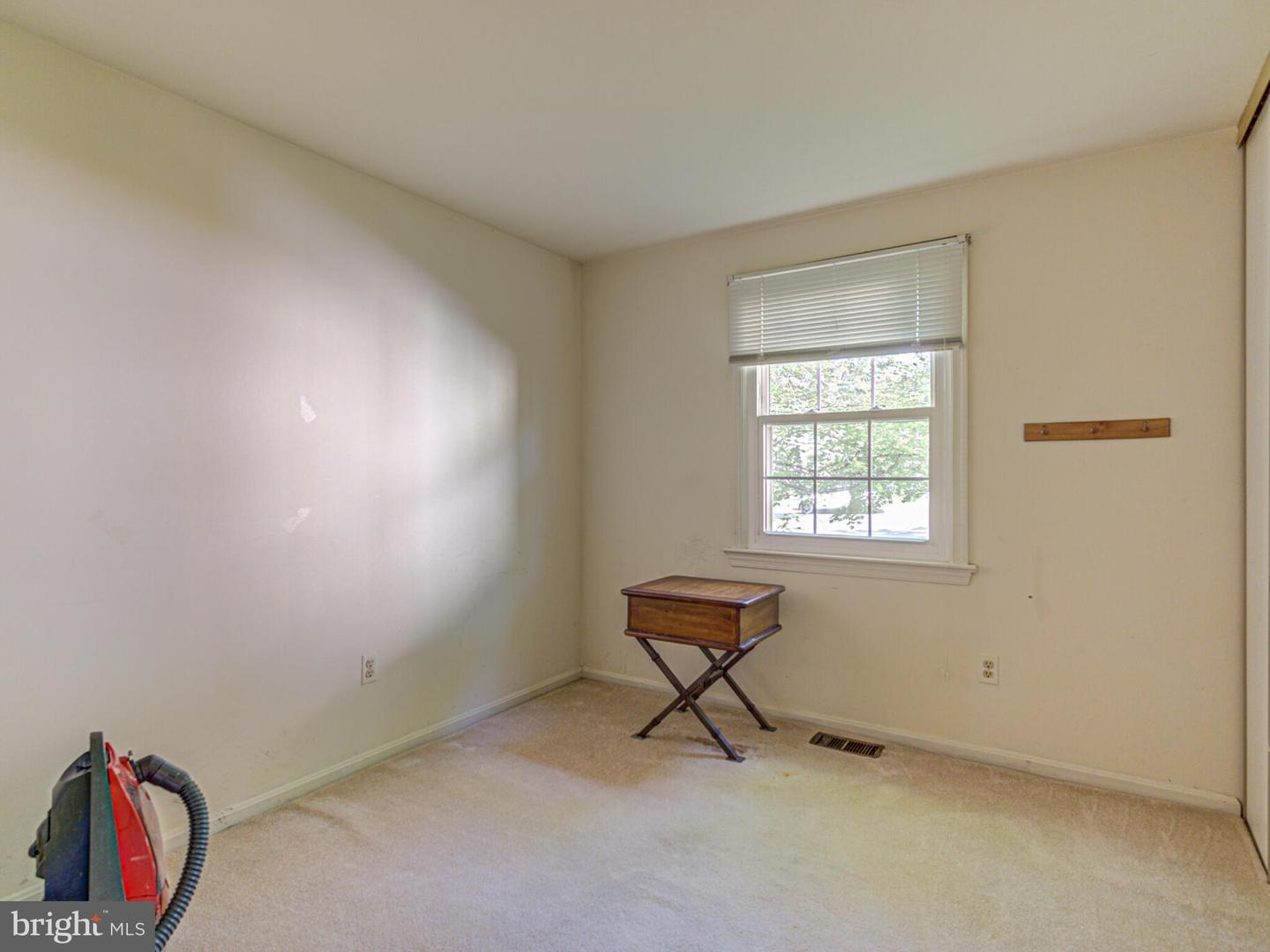 1551 POWELLS TAVERN PL, HERNDON, Virginia 20170, 3 Bedrooms Bedrooms, ,1 BathroomBathrooms,Residential,For sale,1551 POWELLS TAVERN PL,VAFX2240342 MLS # VAFX2240342