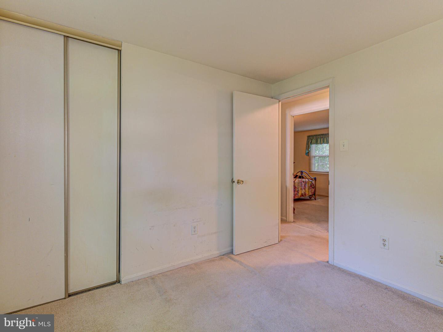 1551 POWELLS TAVERN PL, HERNDON, Virginia 20170, 3 Bedrooms Bedrooms, ,1 BathroomBathrooms,Residential,For sale,1551 POWELLS TAVERN PL,VAFX2240342 MLS # VAFX2240342