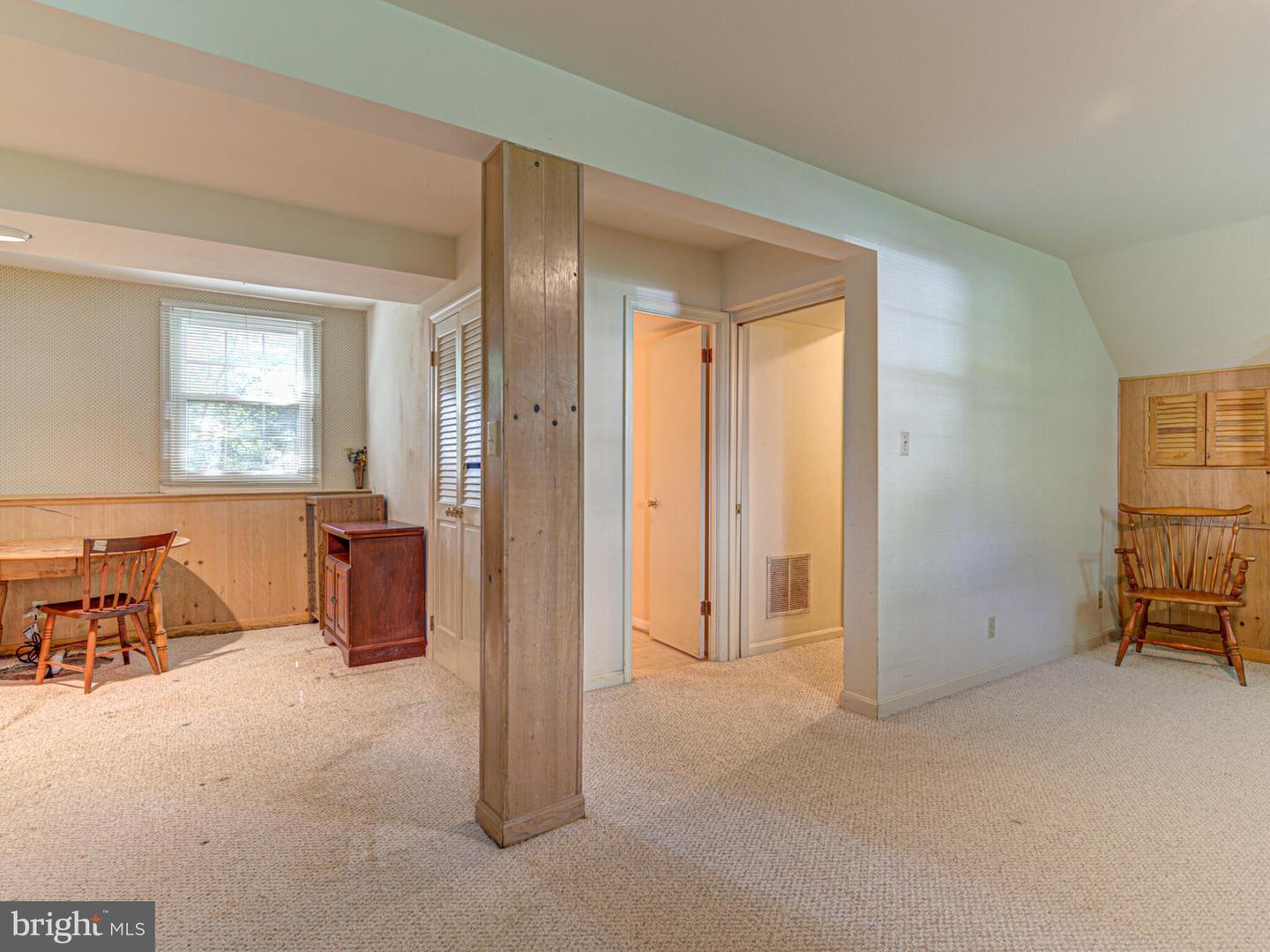 1551 POWELLS TAVERN PL, HERNDON, Virginia 20170, 3 Bedrooms Bedrooms, ,1 BathroomBathrooms,Residential,For sale,1551 POWELLS TAVERN PL,VAFX2240342 MLS # VAFX2240342