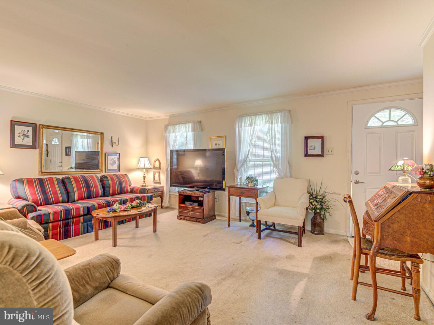 1551 POWELLS TAVERN PL, HERNDON, Virginia 20170, 3 Bedrooms Bedrooms, ,1 BathroomBathrooms,Residential,For sale,1551 POWELLS TAVERN PL,VAFX2240342 MLS # VAFX2240342