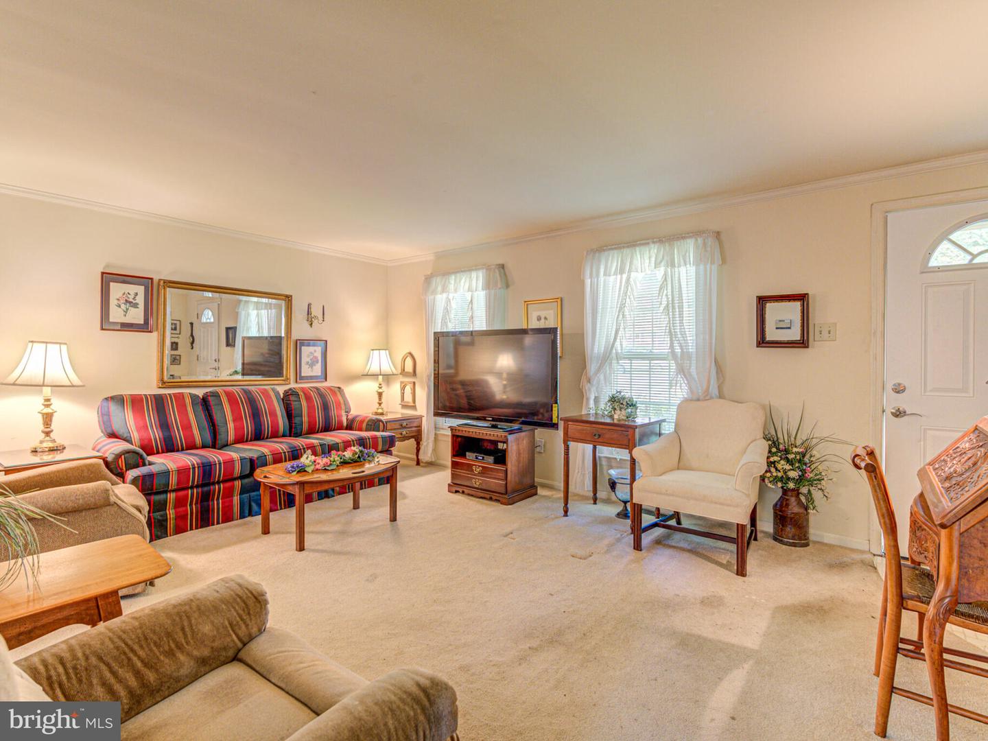 1551 POWELLS TAVERN PL, HERNDON, Virginia 20170, 3 Bedrooms Bedrooms, ,1 BathroomBathrooms,Residential,For sale,1551 POWELLS TAVERN PL,VAFX2240342 MLS # VAFX2240342