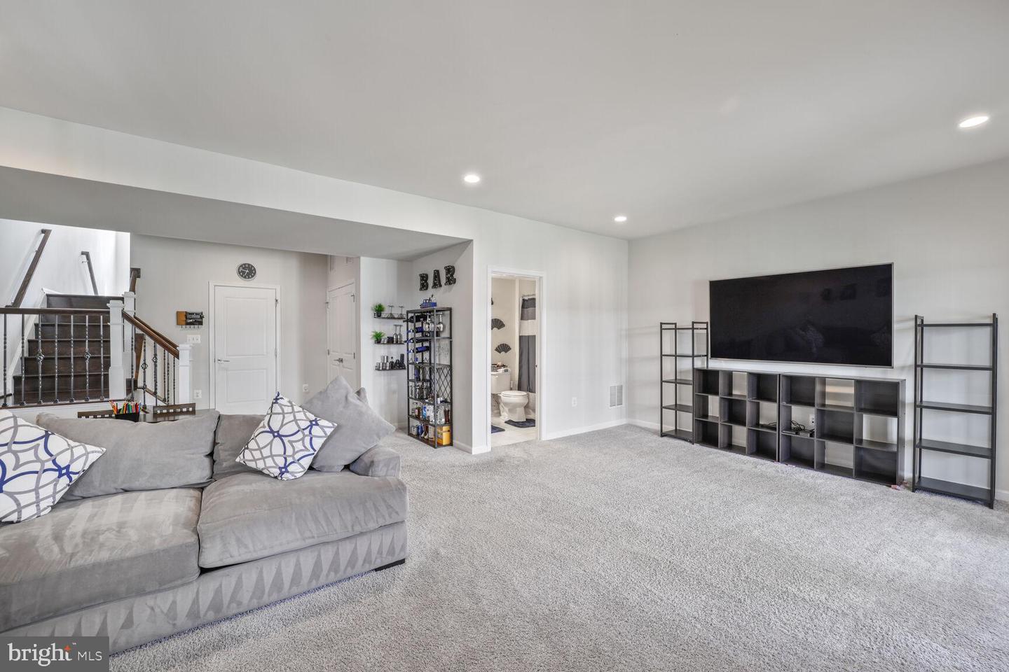 43222 THOROUGHFARE GAP TER, ASHBURN, Virginia 20148, 3 Bedrooms Bedrooms, ,3 BathroomsBathrooms,Residential,For sale,43222 THOROUGHFARE GAP TER,VALO2096246 MLS # VALO2096246