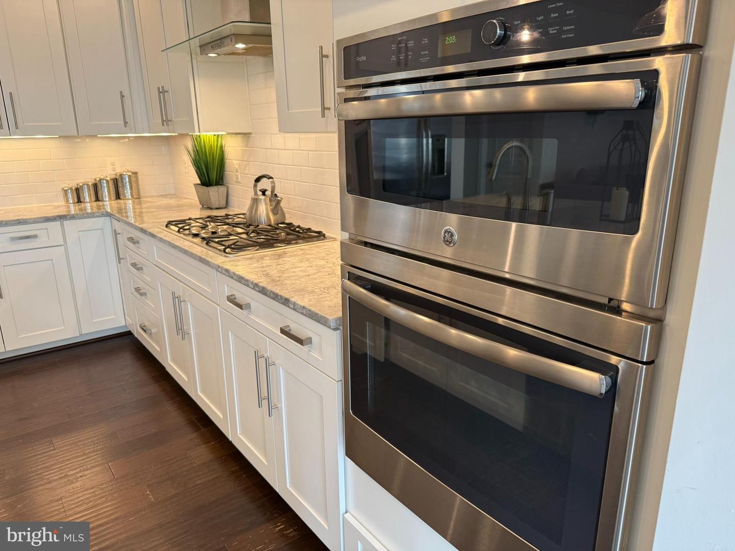 43222 THOROUGHFARE GAP TER, ASHBURN, Virginia 20148, 3 Bedrooms Bedrooms, ,3 BathroomsBathrooms,Residential,For sale,43222 THOROUGHFARE GAP TER,VALO2096246 MLS # VALO2096246