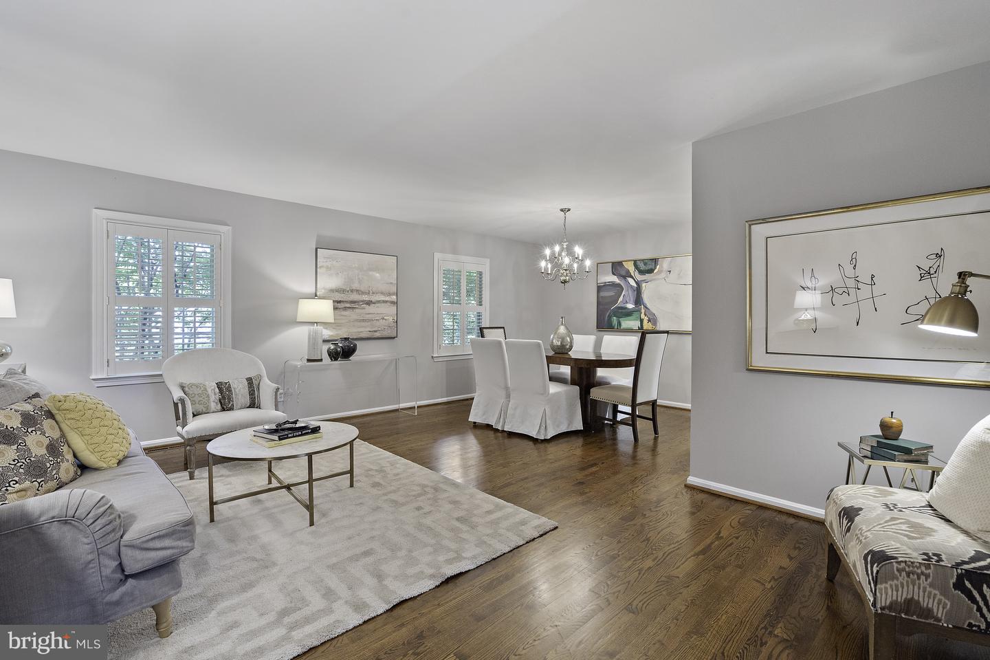 5828 WYOMISSING CT, ALEXANDRIA, Virginia 22303, 3 Bedrooms Bedrooms, ,2 BathroomsBathrooms,Residential,For sale,5828 WYOMISSING CT,VAFX2240494 MLS # VAFX2240494