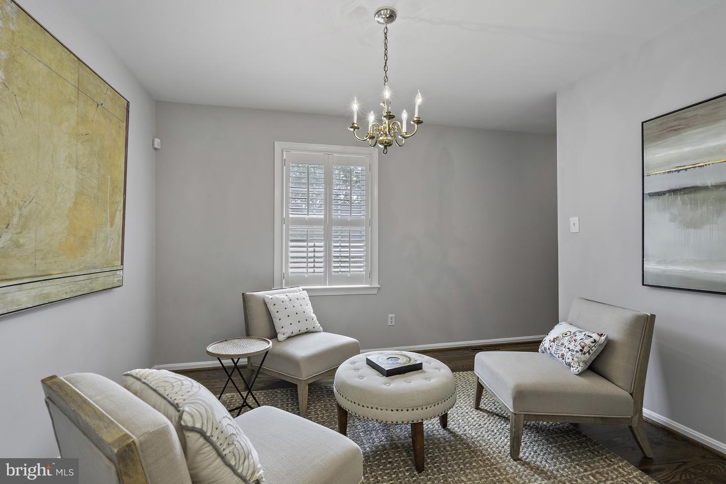 5828 WYOMISSING CT, ALEXANDRIA, Virginia 22303, 3 Bedrooms Bedrooms, ,2 BathroomsBathrooms,Residential,For sale,5828 WYOMISSING CT,VAFX2240494 MLS # VAFX2240494