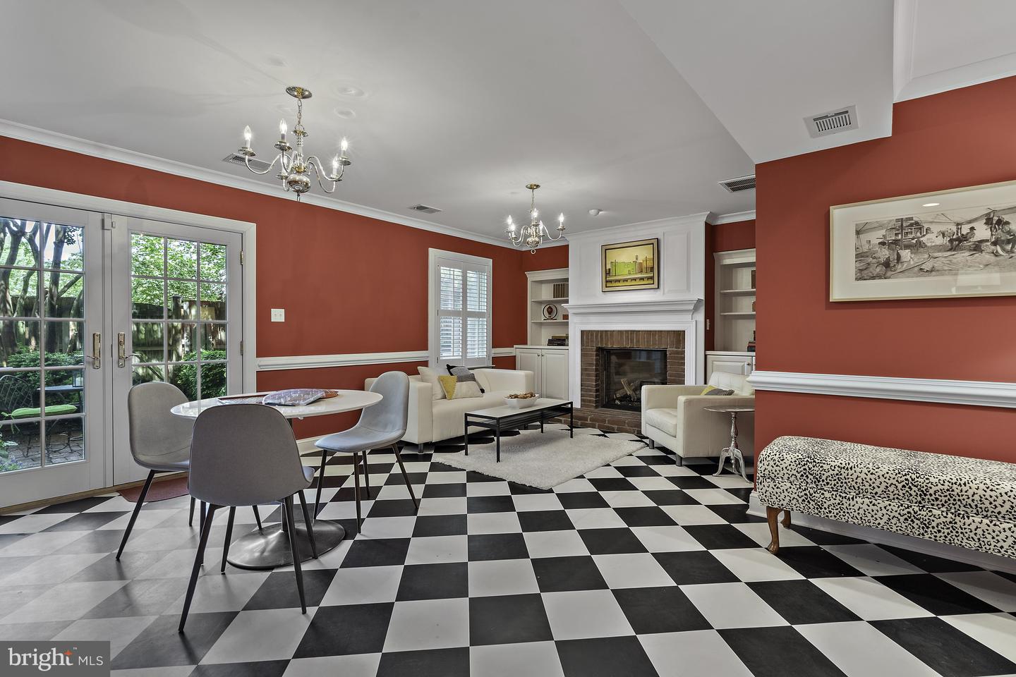 5828 WYOMISSING CT, ALEXANDRIA, Virginia 22303, 3 Bedrooms Bedrooms, ,2 BathroomsBathrooms,Residential,For sale,5828 WYOMISSING CT,VAFX2240494 MLS # VAFX2240494