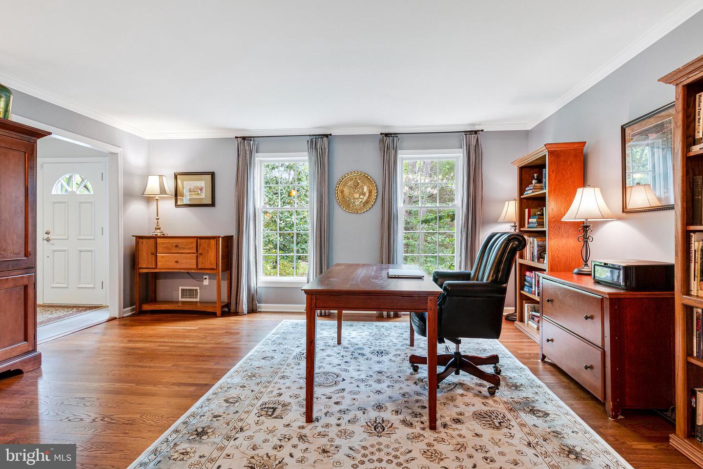 8412 RIVERSIDE RD, ALEXANDRIA, Virginia 22308, 5 Bedrooms Bedrooms, ,3 BathroomsBathrooms,Residential,For sale,8412 RIVERSIDE RD,VAFX2240536 MLS # VAFX2240536