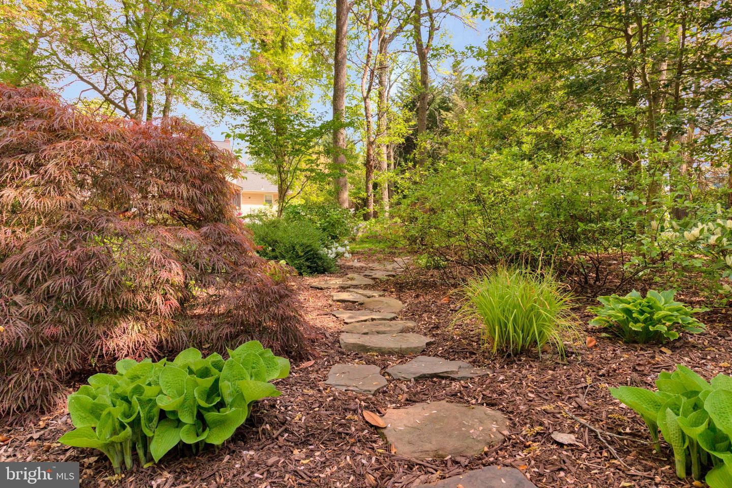 8412 RIVERSIDE RD, ALEXANDRIA, Virginia 22308, 5 Bedrooms Bedrooms, ,3 BathroomsBathrooms,Residential,For sale,8412 RIVERSIDE RD,VAFX2240536 MLS # VAFX2240536