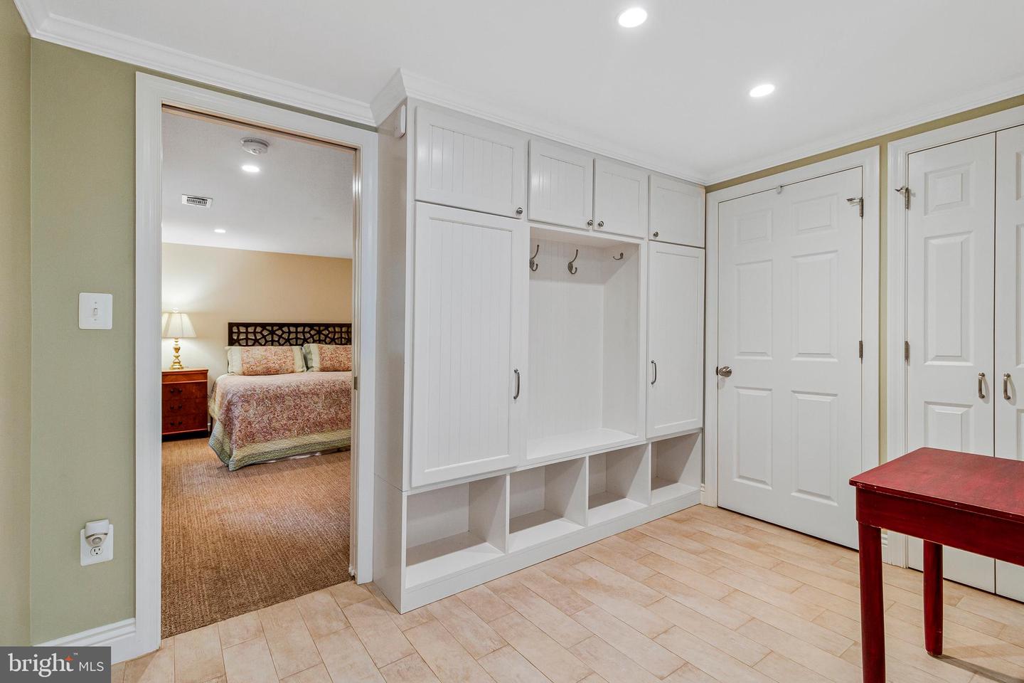 8412 RIVERSIDE RD, ALEXANDRIA, Virginia 22308, 5 Bedrooms Bedrooms, ,3 BathroomsBathrooms,Residential,For sale,8412 RIVERSIDE RD,VAFX2240536 MLS # VAFX2240536