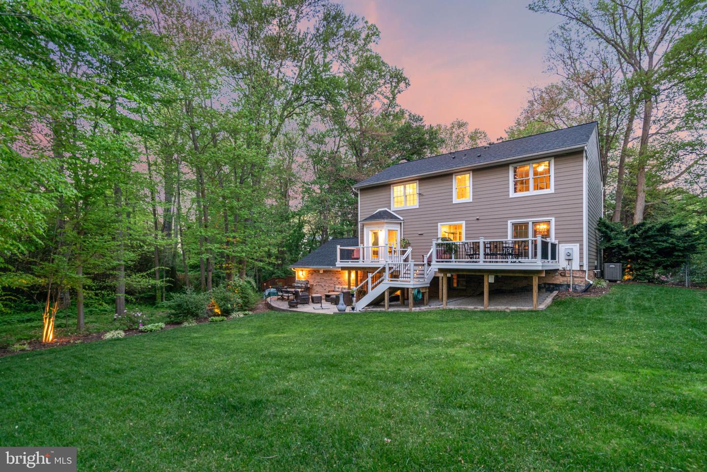 8412 RIVERSIDE RD, ALEXANDRIA, Virginia 22308, 5 Bedrooms Bedrooms, ,3 BathroomsBathrooms,Residential,For sale,8412 RIVERSIDE RD,VAFX2240536 MLS # VAFX2240536