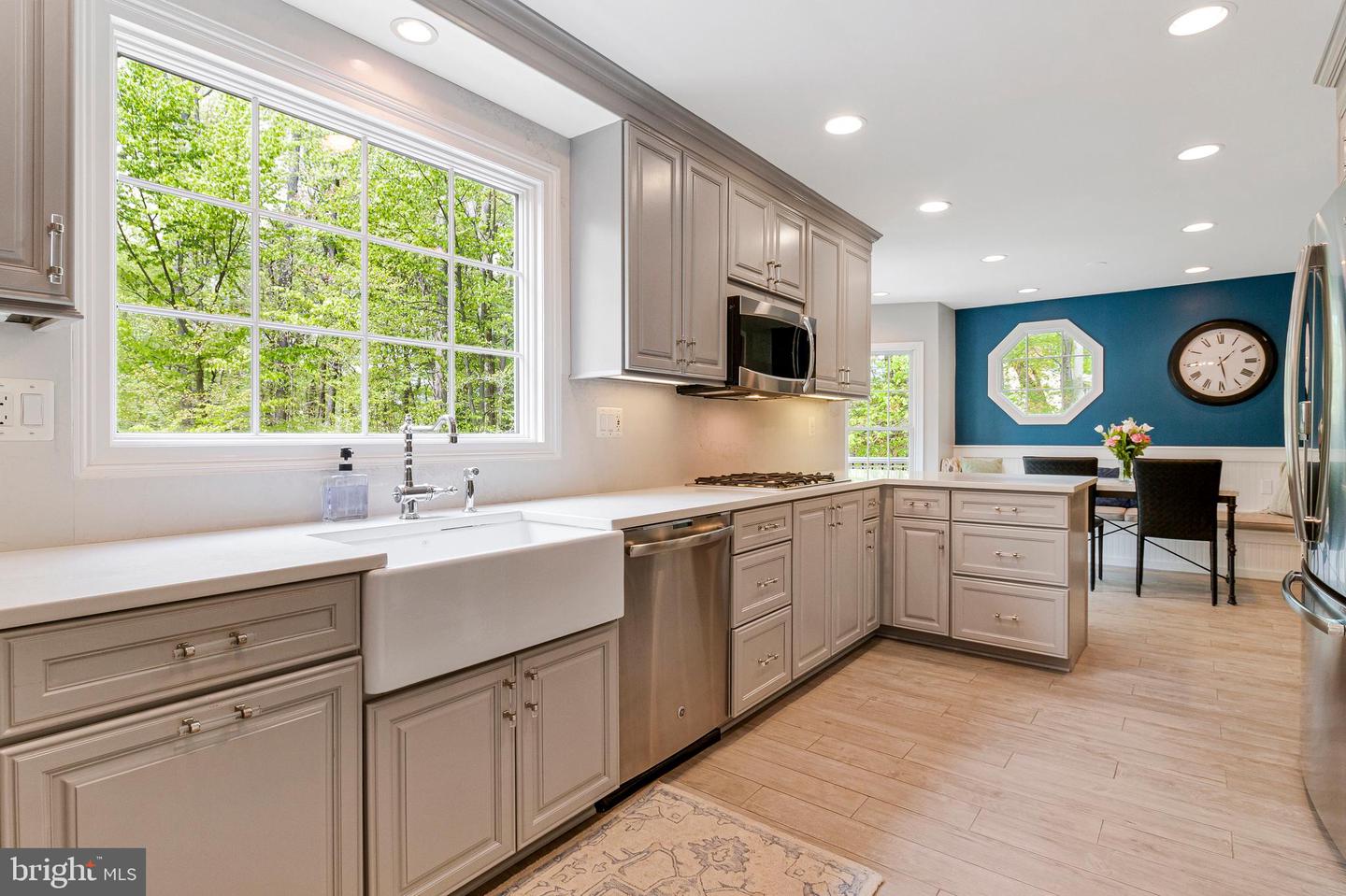 8412 RIVERSIDE RD, ALEXANDRIA, Virginia 22308, 5 Bedrooms Bedrooms, ,3 BathroomsBathrooms,Residential,For sale,8412 RIVERSIDE RD,VAFX2240536 MLS # VAFX2240536