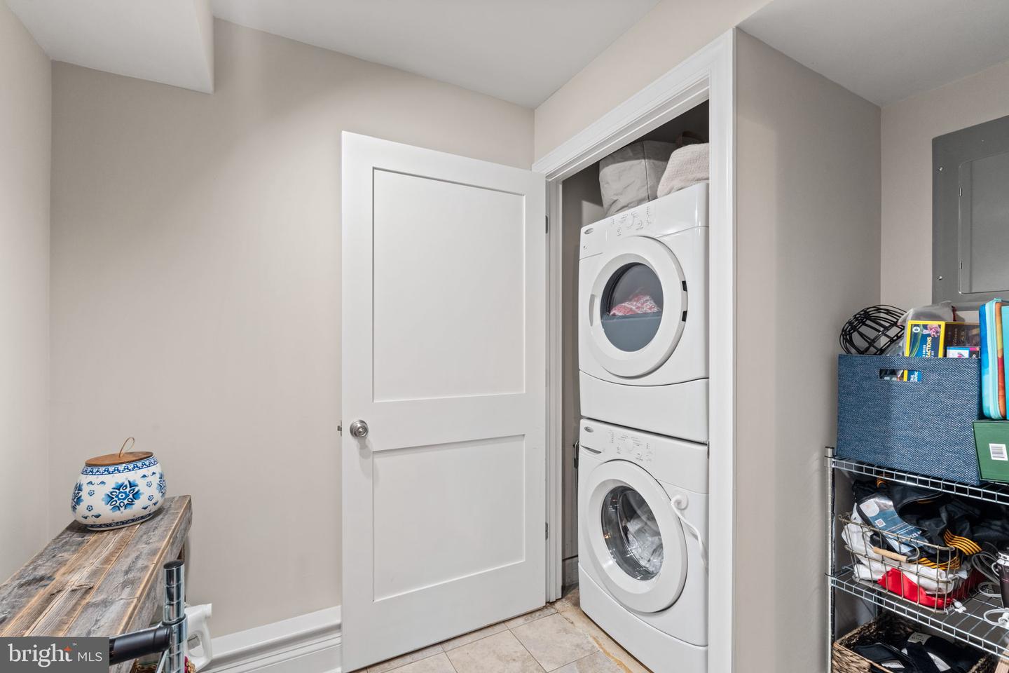 1400 MOUNT VERNON AVE #A, ALEXANDRIA, Virginia 22301, 3 Bedrooms Bedrooms, ,3 BathroomsBathrooms,Residential,For sale,1400 MOUNT VERNON AVE #A,VAAX2045292 MLS # VAAX2045292