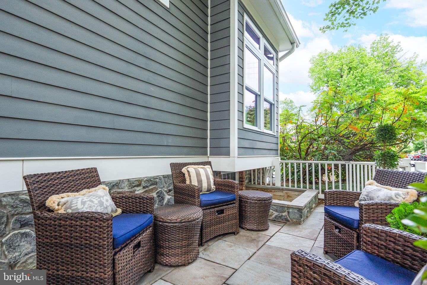 1400 MOUNT VERNON AVE #A, ALEXANDRIA, Virginia 22301, 3 Bedrooms Bedrooms, ,3 BathroomsBathrooms,Residential,For sale,1400 MOUNT VERNON AVE #A,VAAX2045292 MLS # VAAX2045292