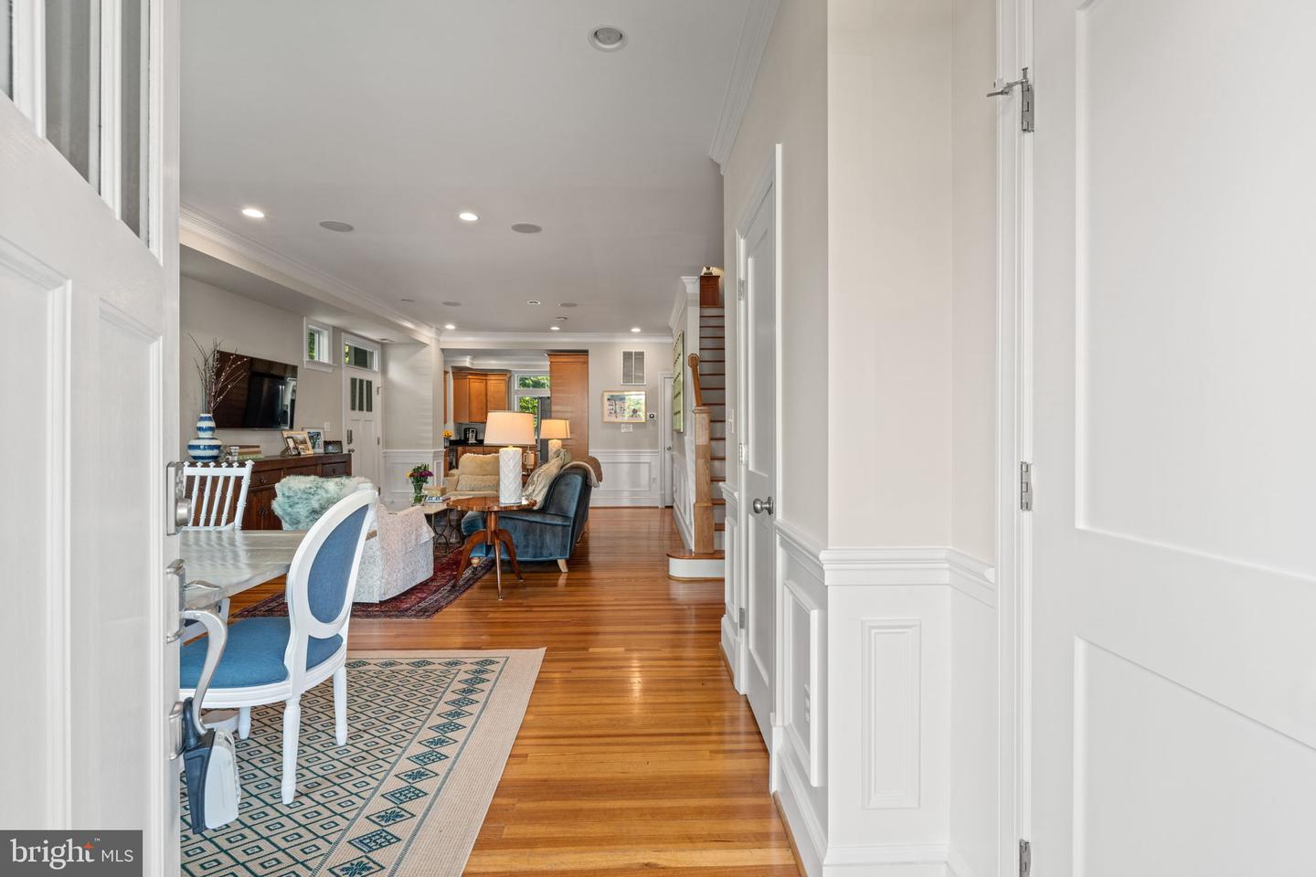 1400 MOUNT VERNON AVE #A, ALEXANDRIA, Virginia 22301, 3 Bedrooms Bedrooms, ,3 BathroomsBathrooms,Residential,For sale,1400 MOUNT VERNON AVE #A,VAAX2045292 MLS # VAAX2045292