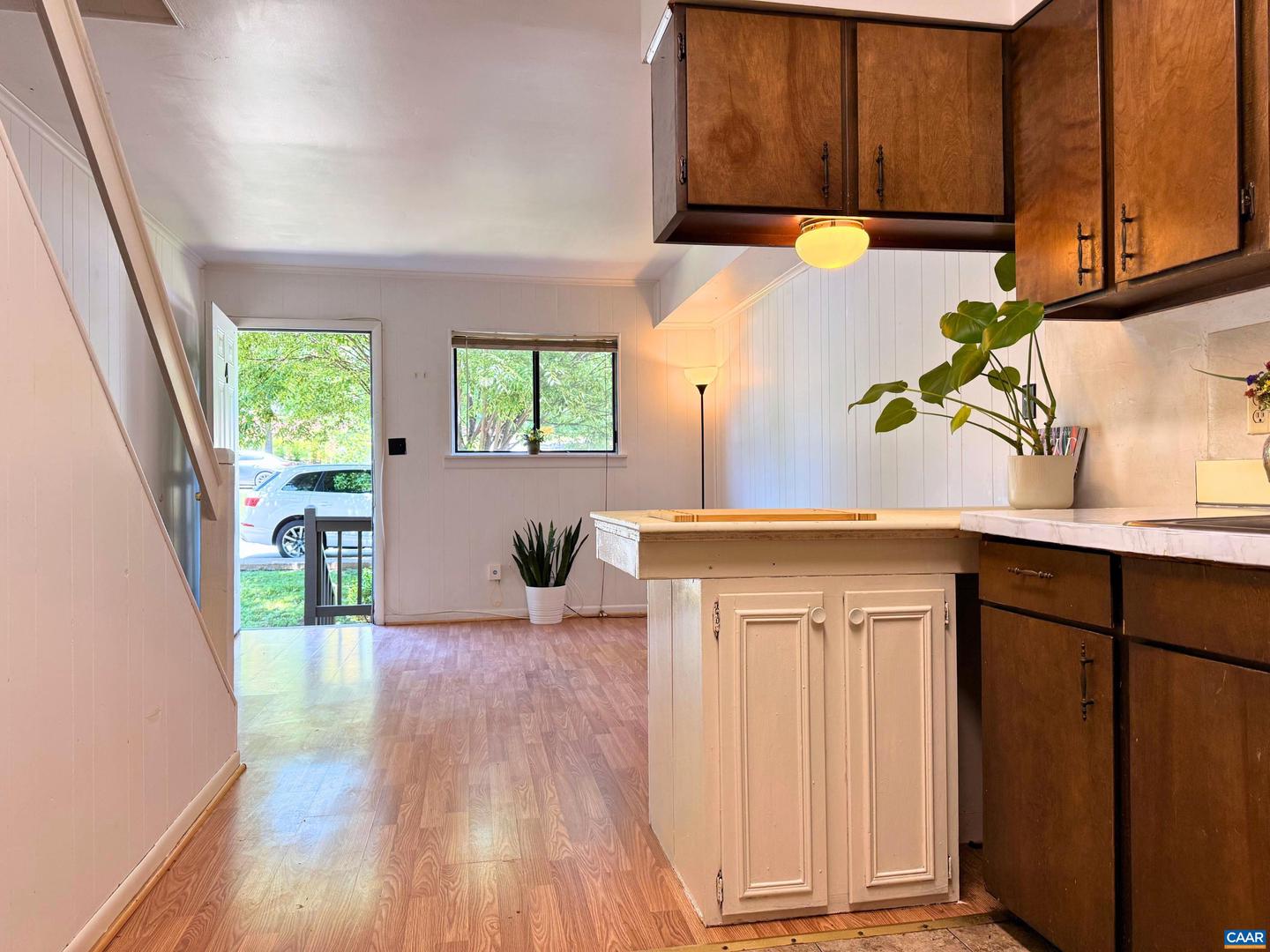 2100 JEFFERSON PARK AVE #4, CHARLOTTESVILLE, Virginia 22903, 3 Bedrooms Bedrooms, ,2 BathroomsBathrooms,Residential,For sale,2100 JEFFERSON PARK AVE #4,664463 MLS # 664463