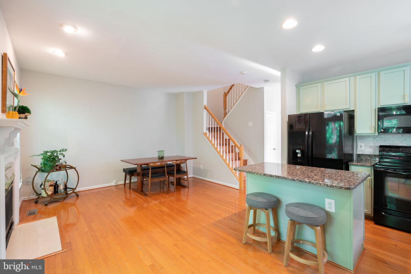 1235 WILD HAWTHORN WAY, RESTON, Virginia 20194, 3 Bedrooms Bedrooms, ,3 BathroomsBathrooms,Residential,For sale,1235 WILD HAWTHORN WAY,VAFX2240634 MLS # VAFX2240634