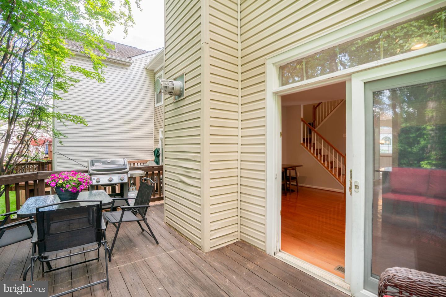 1235 WILD HAWTHORN WAY, RESTON, Virginia 20194, 3 Bedrooms Bedrooms, ,3 BathroomsBathrooms,Residential,For sale,1235 WILD HAWTHORN WAY,VAFX2240634 MLS # VAFX2240634