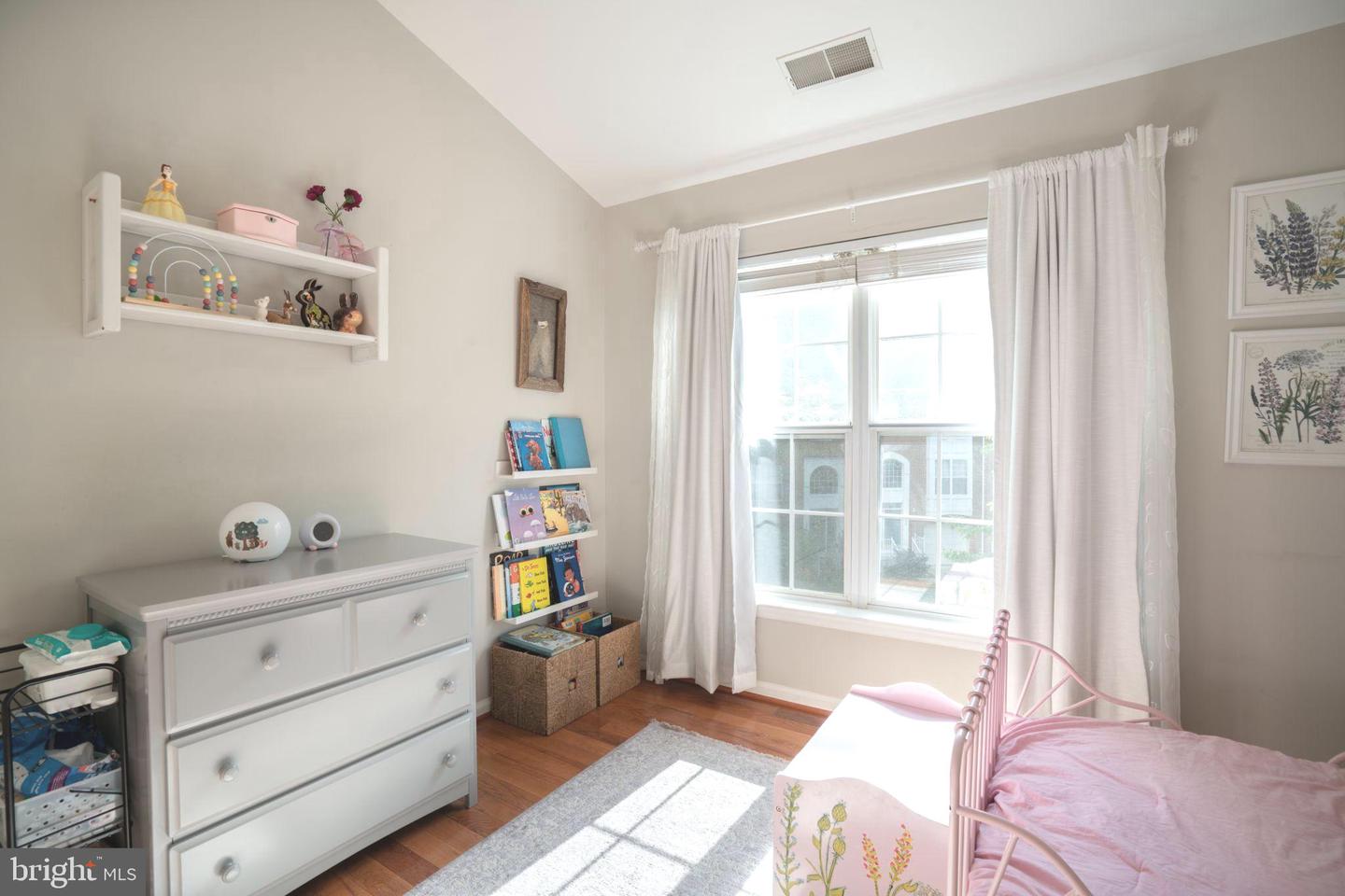 1235 WILD HAWTHORN WAY, RESTON, Virginia 20194, 3 Bedrooms Bedrooms, ,3 BathroomsBathrooms,Residential,For sale,1235 WILD HAWTHORN WAY,VAFX2240634 MLS # VAFX2240634