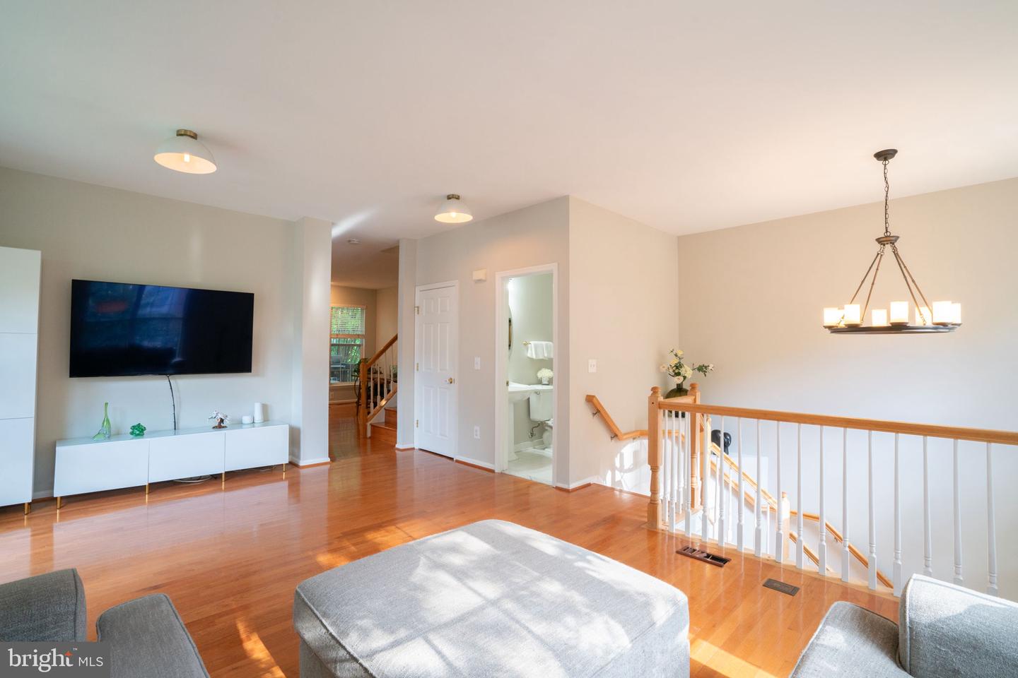 1235 WILD HAWTHORN WAY, RESTON, Virginia 20194, 3 Bedrooms Bedrooms, ,3 BathroomsBathrooms,Residential,For sale,1235 WILD HAWTHORN WAY,VAFX2240634 MLS # VAFX2240634