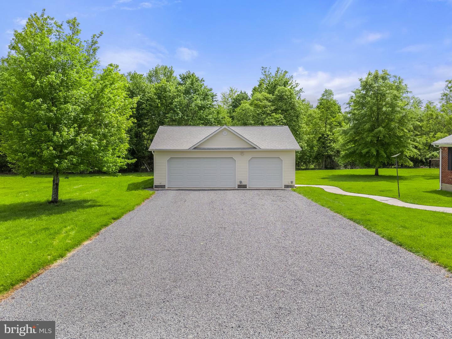 6179 & 6181 BEACH RD, MIDLAND, Virginia 22728, 6 Bedrooms Bedrooms, ,4 BathroomsBathrooms,Residential,For sale,6179 & 6181 BEACH RD,VAFQ2016602 MLS # VAFQ2016602