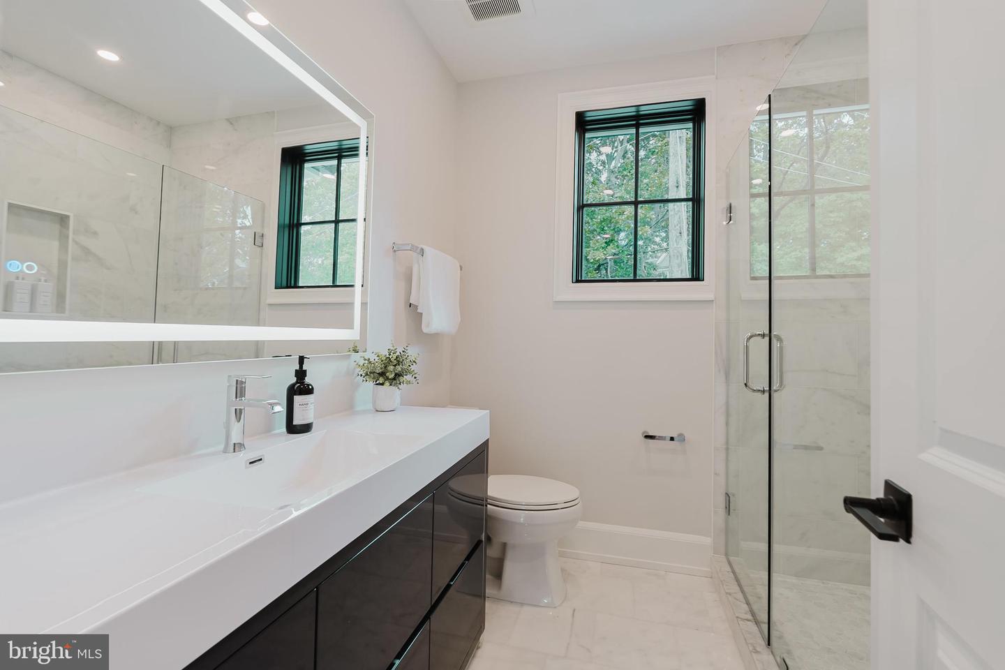 5024 DANA PL NW, WASHINGTON, District Of Columbia 20016, 7 Bedrooms Bedrooms, ,7 BathroomsBathrooms,Residential,For sale,5024 DANA PL NW,DCDC2200536 MLS # DCDC2200536