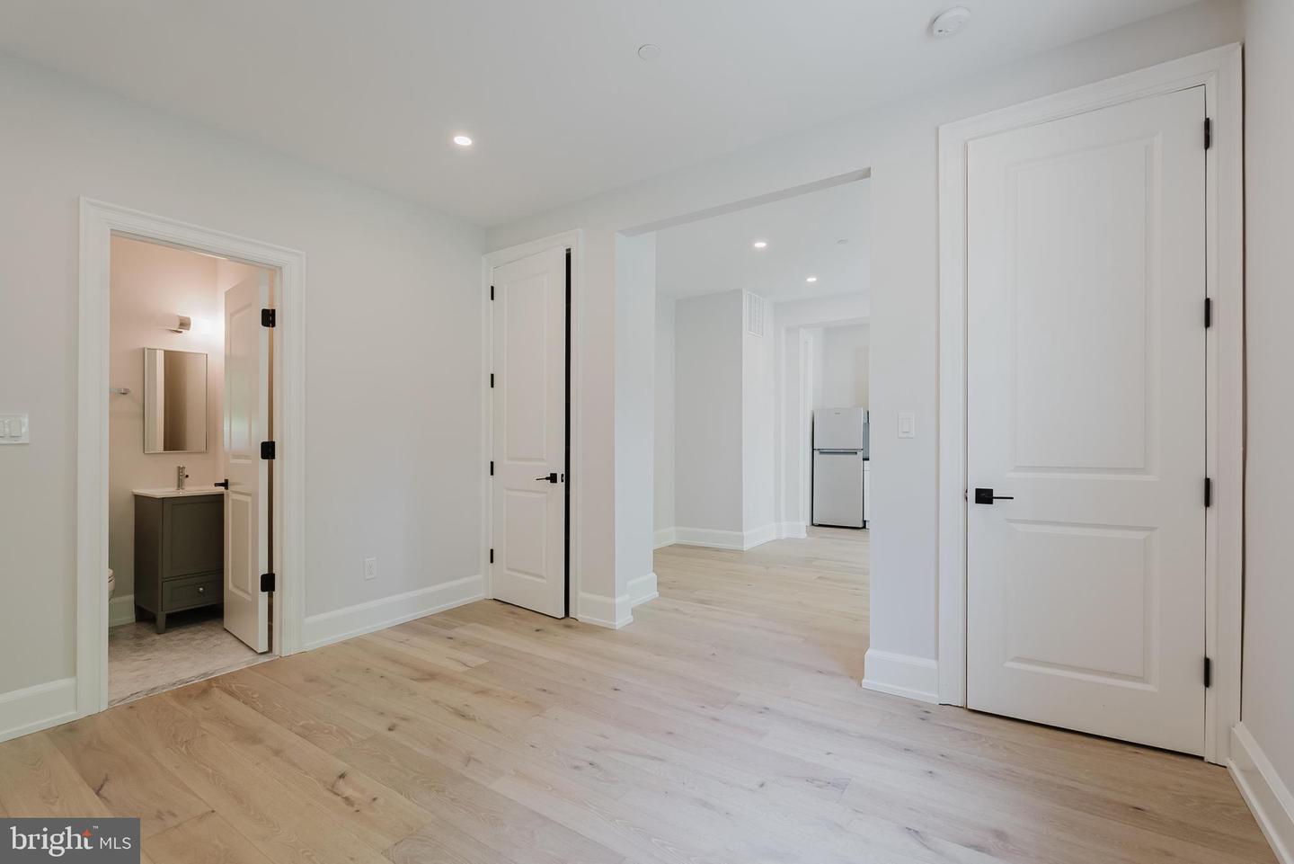 5024 DANA PL NW, WASHINGTON, District Of Columbia 20016, 7 Bedrooms Bedrooms, ,7 BathroomsBathrooms,Residential,For sale,5024 DANA PL NW,DCDC2200536 MLS # DCDC2200536