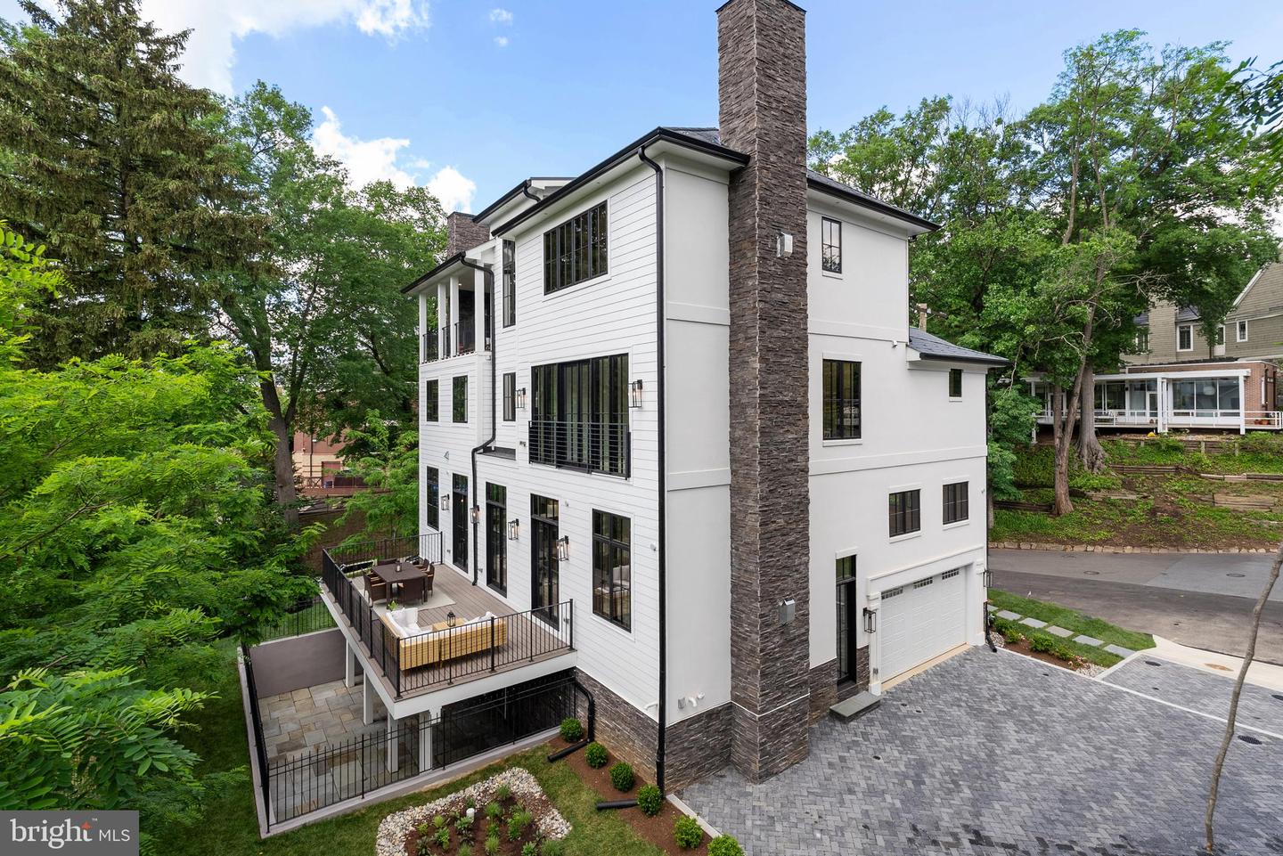 5024 DANA PL NW, WASHINGTON, District Of Columbia 20016, 7 Bedrooms Bedrooms, ,7 BathroomsBathrooms,Residential,For sale,5024 DANA PL NW,DCDC2200536 MLS # DCDC2200536