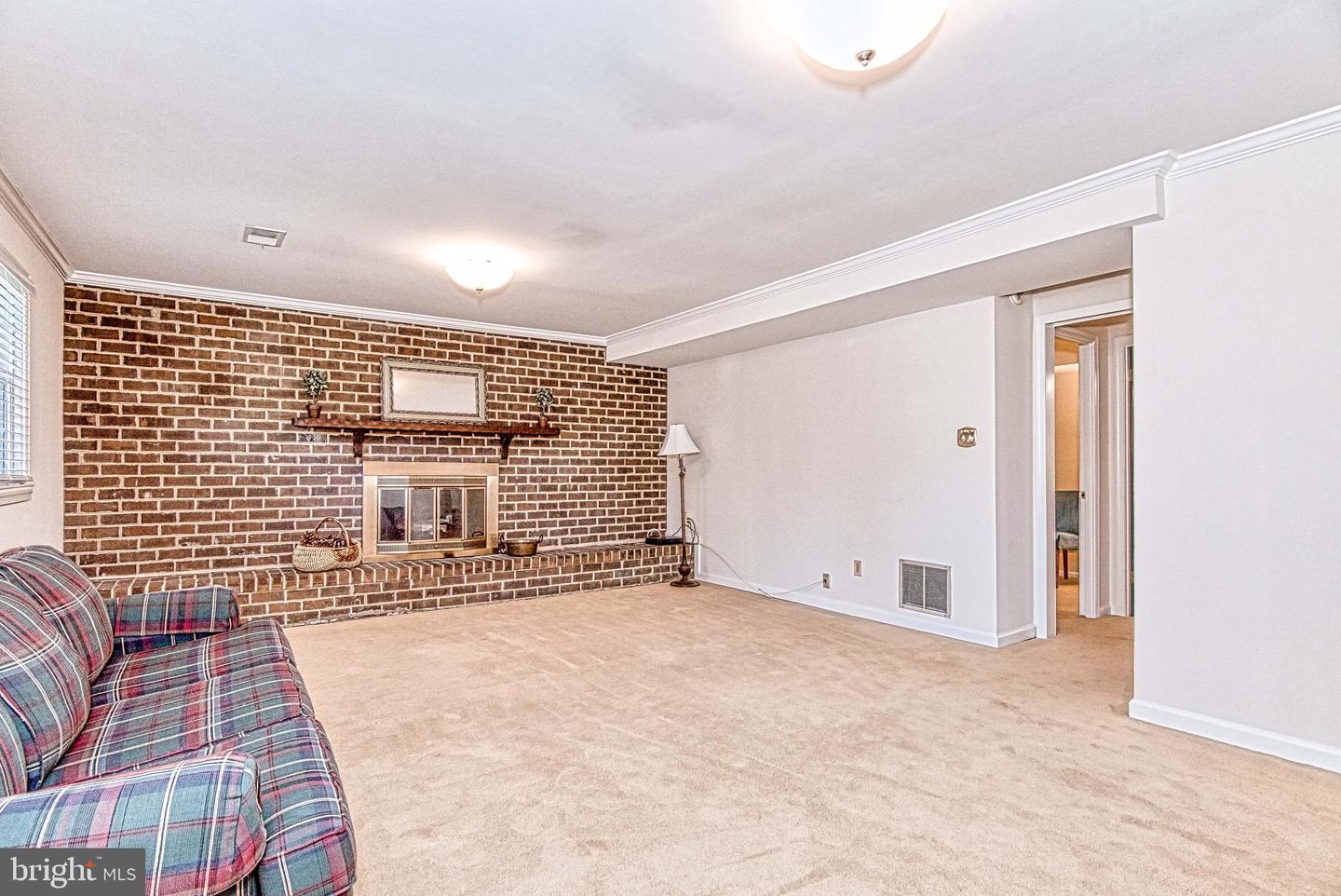 7128 DEVONSHIRE RD, ALEXANDRIA, Virginia 22307, 5 Bedrooms Bedrooms, ,3 BathroomsBathrooms,Residential,For sale,7128 DEVONSHIRE RD,VAFX2240726 MLS # VAFX2240726