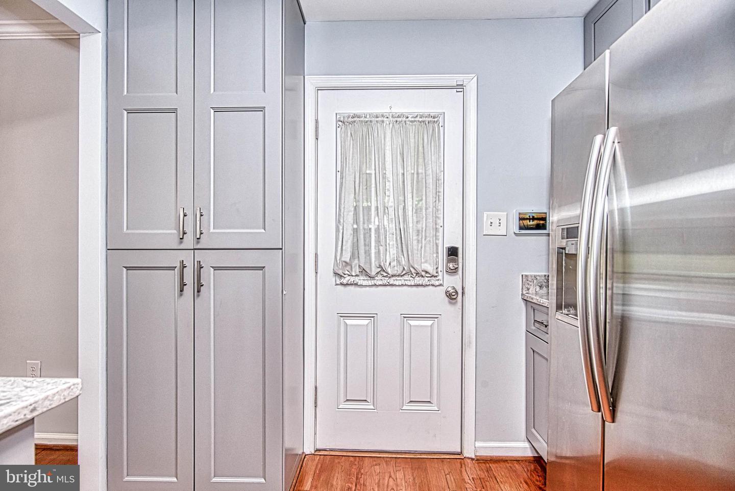 7128 DEVONSHIRE RD, ALEXANDRIA, Virginia 22307, 5 Bedrooms Bedrooms, ,3 BathroomsBathrooms,Residential,For sale,7128 DEVONSHIRE RD,VAFX2240726 MLS # VAFX2240726