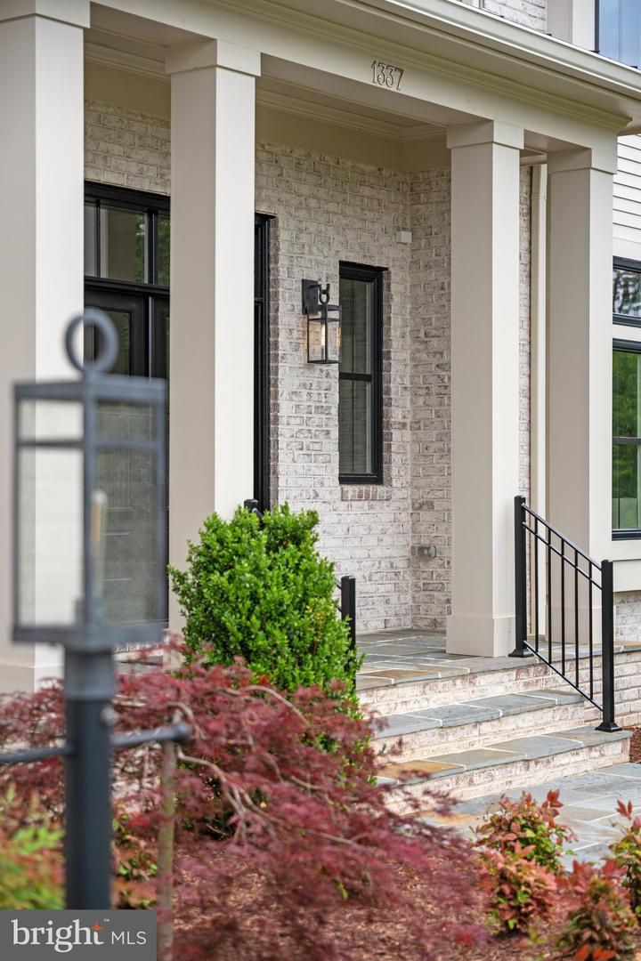 1337 BEULAH RD, VIENNA, Virginia 22182, 7 Bedrooms Bedrooms, ,7 BathroomsBathrooms,Residential,For sale,1337 BEULAH RD,VAFX2240746 MLS # VAFX2240746