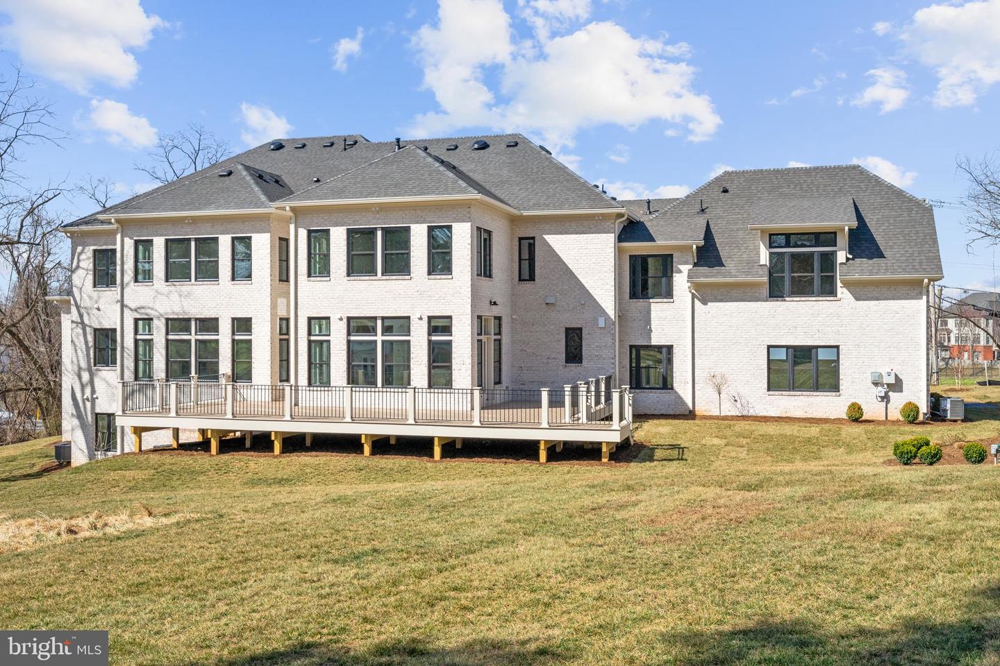1337 BEULAH RD, VIENNA, Virginia 22182, 7 Bedrooms Bedrooms, ,7 BathroomsBathrooms,Residential,For sale,1337 BEULAH RD,VAFX2240746 MLS # VAFX2240746