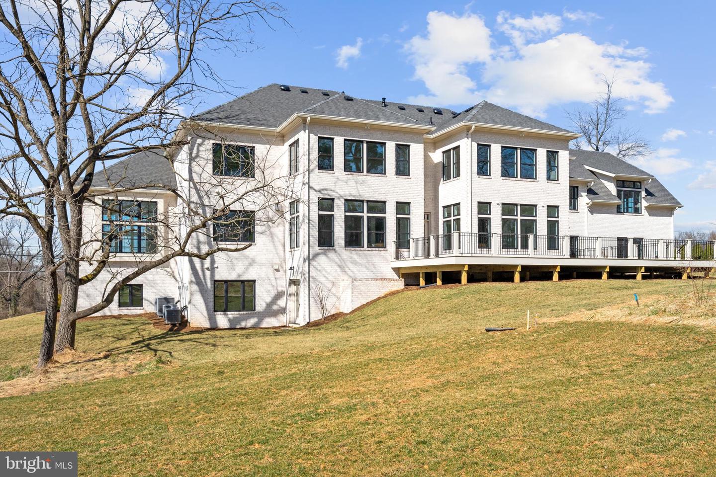 1337 BEULAH RD, VIENNA, Virginia 22182, 7 Bedrooms Bedrooms, ,7 BathroomsBathrooms,Residential,For sale,1337 BEULAH RD,VAFX2240746 MLS # VAFX2240746