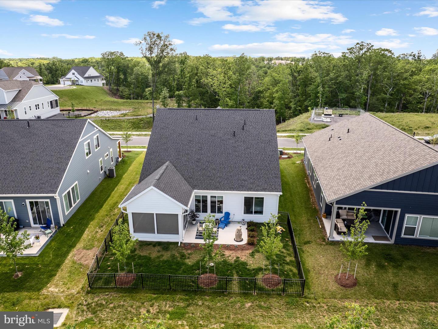 121 COWBIRD ST, LAKE FREDERICK, Virginia 22630, 3 Bedrooms Bedrooms, ,3 BathroomsBathrooms,Residential,For sale,121 COWBIRD ST,VAFV2034142 MLS # VAFV2034142