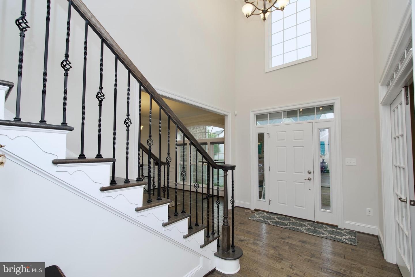 25995 LILAC OAKS PL, ALDIE, Virginia 20105, 6 Bedrooms Bedrooms, ,5 BathroomsBathrooms,Residential,For sale,25995 LILAC OAKS PL,VALO2096420 MLS # VALO2096420