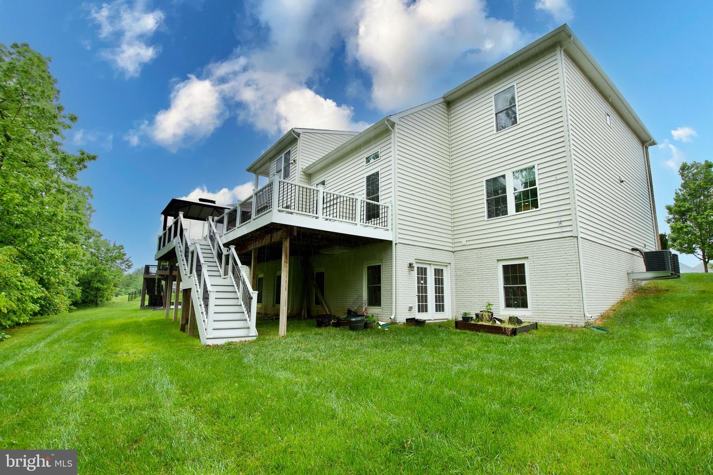 25995 LILAC OAKS PL, ALDIE, Virginia 20105, 6 Bedrooms Bedrooms, ,5 BathroomsBathrooms,Residential,For sale,25995 LILAC OAKS PL,VALO2096420 MLS # VALO2096420