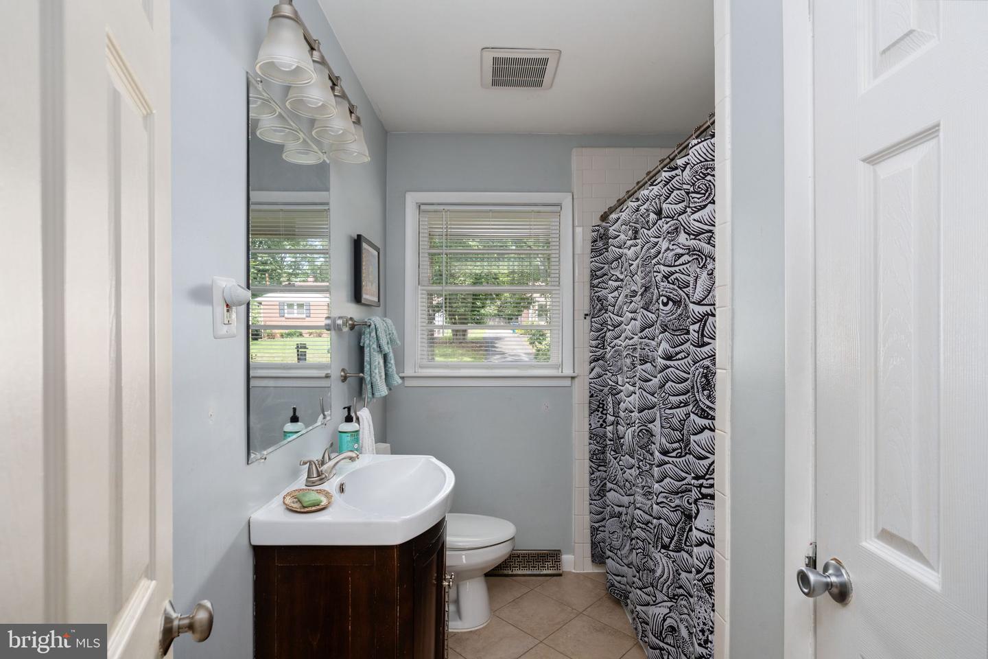 3 WESTWOOD DR, FREDERICKSBURG, Virginia 22405, 2 Bedrooms Bedrooms, ,1 BathroomBathrooms,Residential,For sale,3 WESTWOOD DR,VAST2038794 MLS # VAST2038794