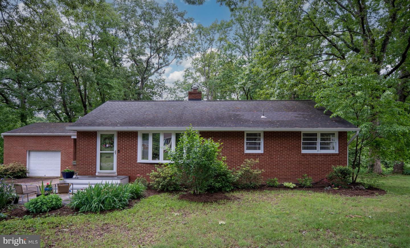 3 WESTWOOD DR, FREDERICKSBURG, Virginia 22405, 2 Bedrooms Bedrooms, ,1 BathroomBathrooms,Residential,For sale,3 WESTWOOD DR,VAST2038794 MLS # VAST2038794