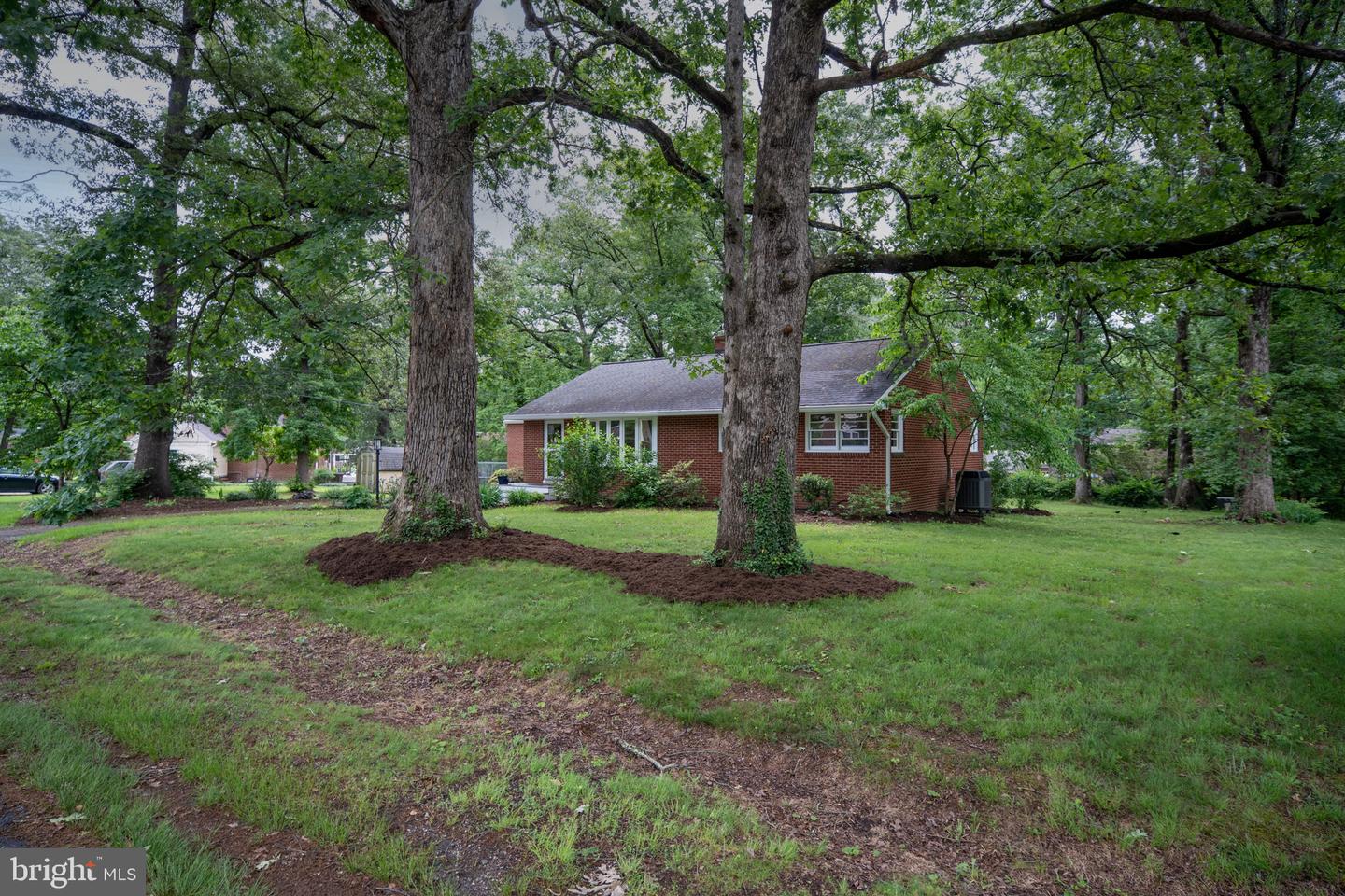 3 WESTWOOD DR, FREDERICKSBURG, Virginia 22405, 2 Bedrooms Bedrooms, ,1 BathroomBathrooms,Residential,For sale,3 WESTWOOD DR,VAST2038794 MLS # VAST2038794
