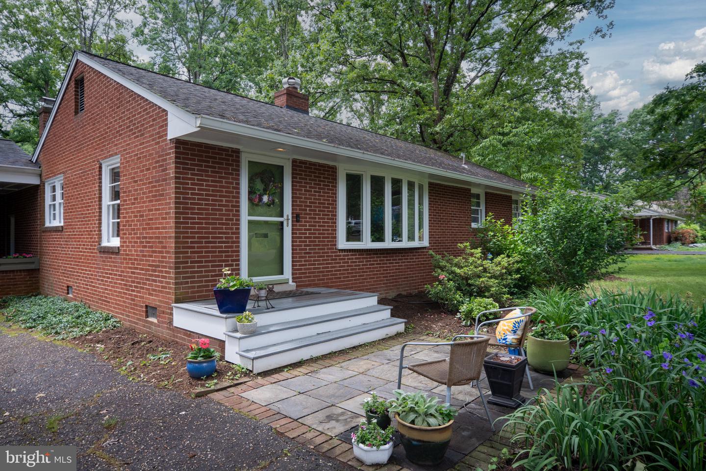 3 WESTWOOD DR, FREDERICKSBURG, Virginia 22405, 2 Bedrooms Bedrooms, ,1 BathroomBathrooms,Residential,For sale,3 WESTWOOD DR,VAST2038794 MLS # VAST2038794