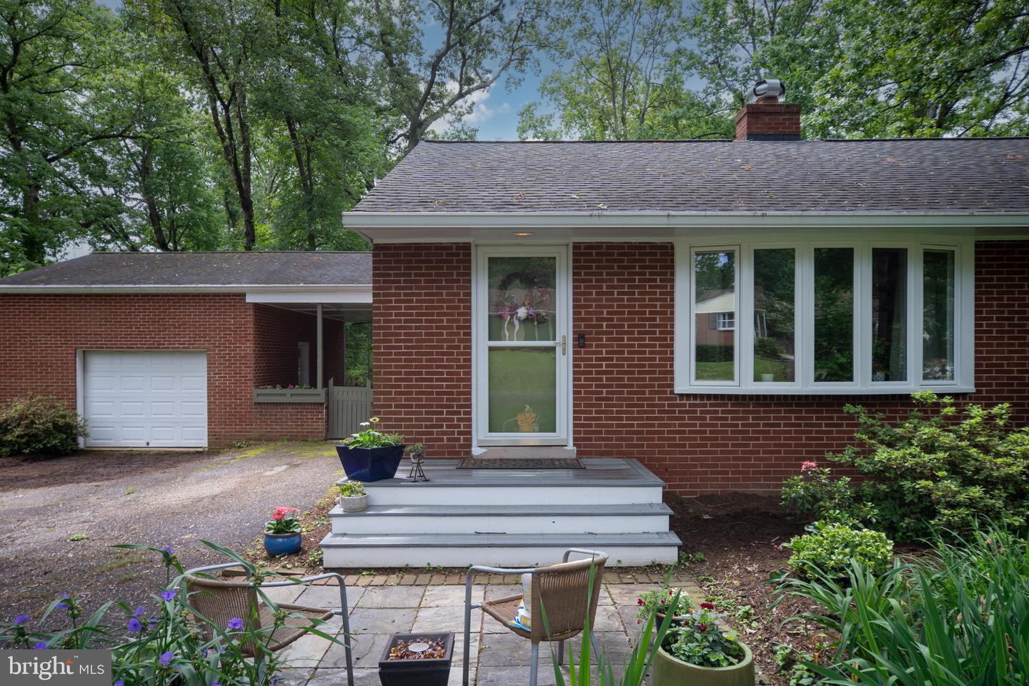 3 WESTWOOD DR, FREDERICKSBURG, Virginia 22405, 2 Bedrooms Bedrooms, ,1 BathroomBathrooms,Residential,For sale,3 WESTWOOD DR,VAST2038794 MLS # VAST2038794