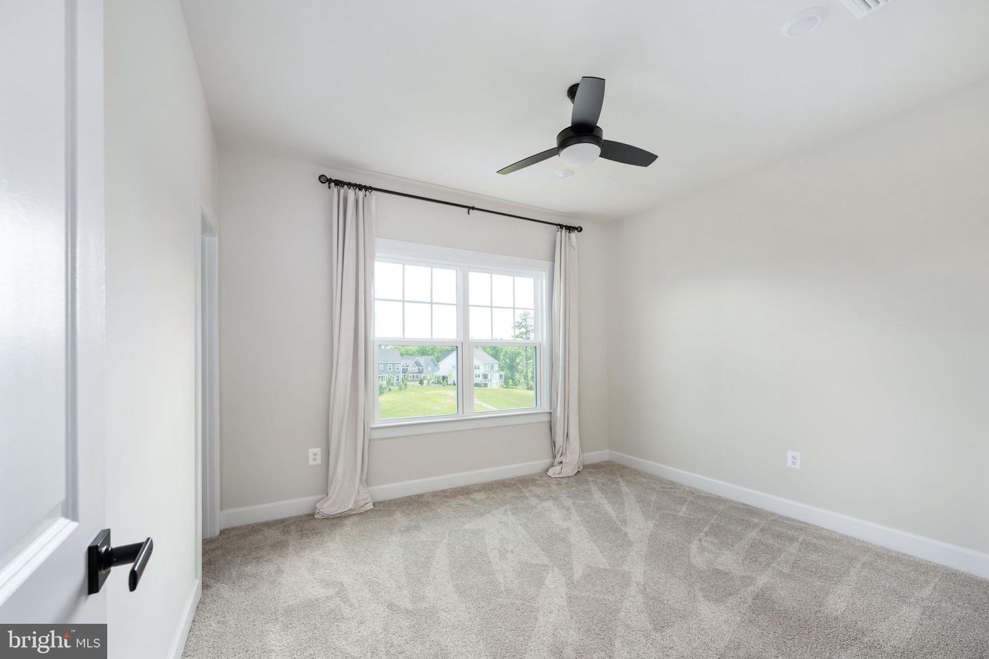 11207 REDLANDS TRL, SPOTSYLVANIA, Virginia 22551, 5 Bedrooms Bedrooms, ,4 BathroomsBathrooms,Residential,For sale,11207 REDLANDS TRL,VASP2033112 MLS # VASP2033112