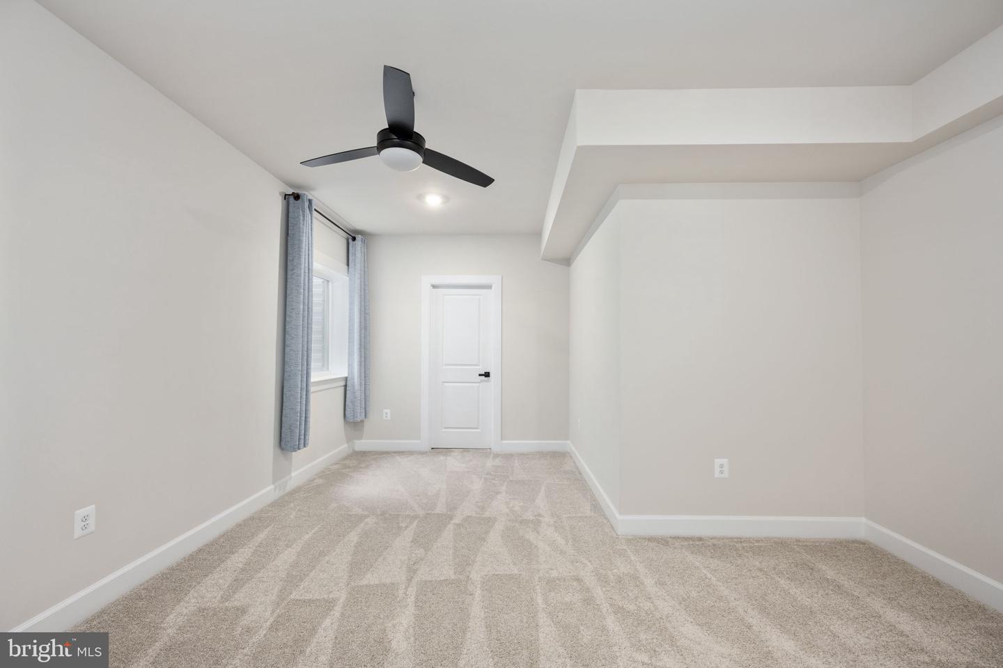 11207 REDLANDS TRL, SPOTSYLVANIA, Virginia 22551, 5 Bedrooms Bedrooms, ,4 BathroomsBathrooms,Residential,For sale,11207 REDLANDS TRL,VASP2033112 MLS # VASP2033112