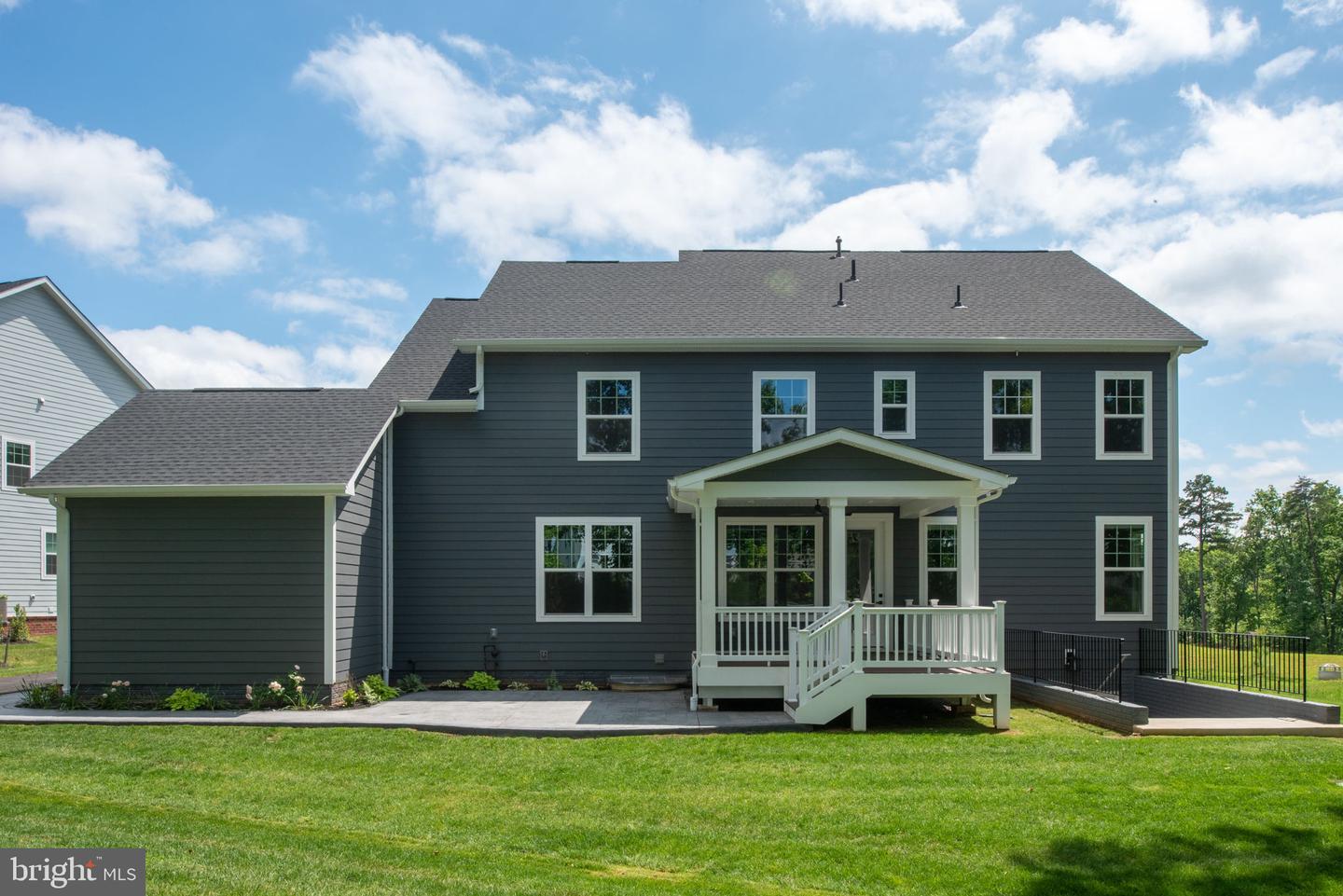 11207 REDLANDS TRL, SPOTSYLVANIA, Virginia 22551, 5 Bedrooms Bedrooms, ,4 BathroomsBathrooms,Residential,For sale,11207 REDLANDS TRL,VASP2033112 MLS # VASP2033112